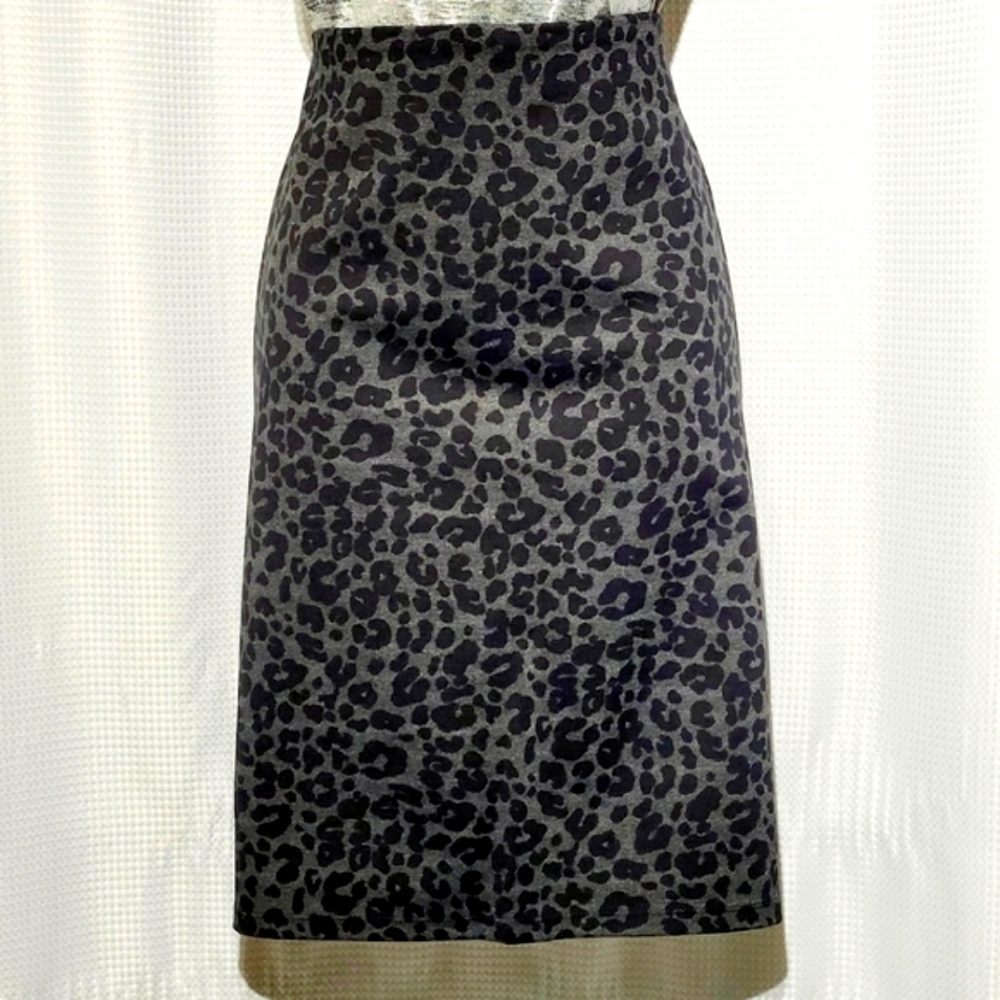 NWT Loft Black & Gray Cheetah Stretch A-line Skirt (XL)